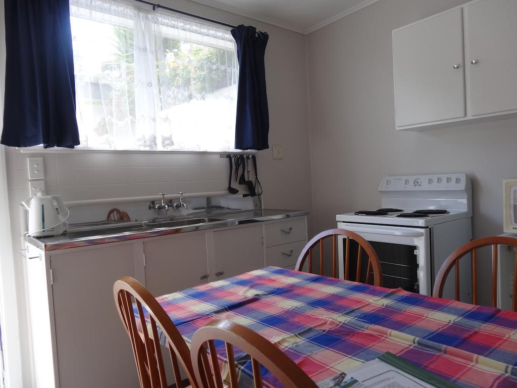Beachside Sunnyvale Motel Пиктън Екстериор снимка