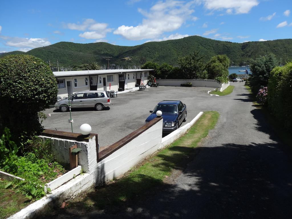 Beachside Sunnyvale Motel Пиктън Екстериор снимка
