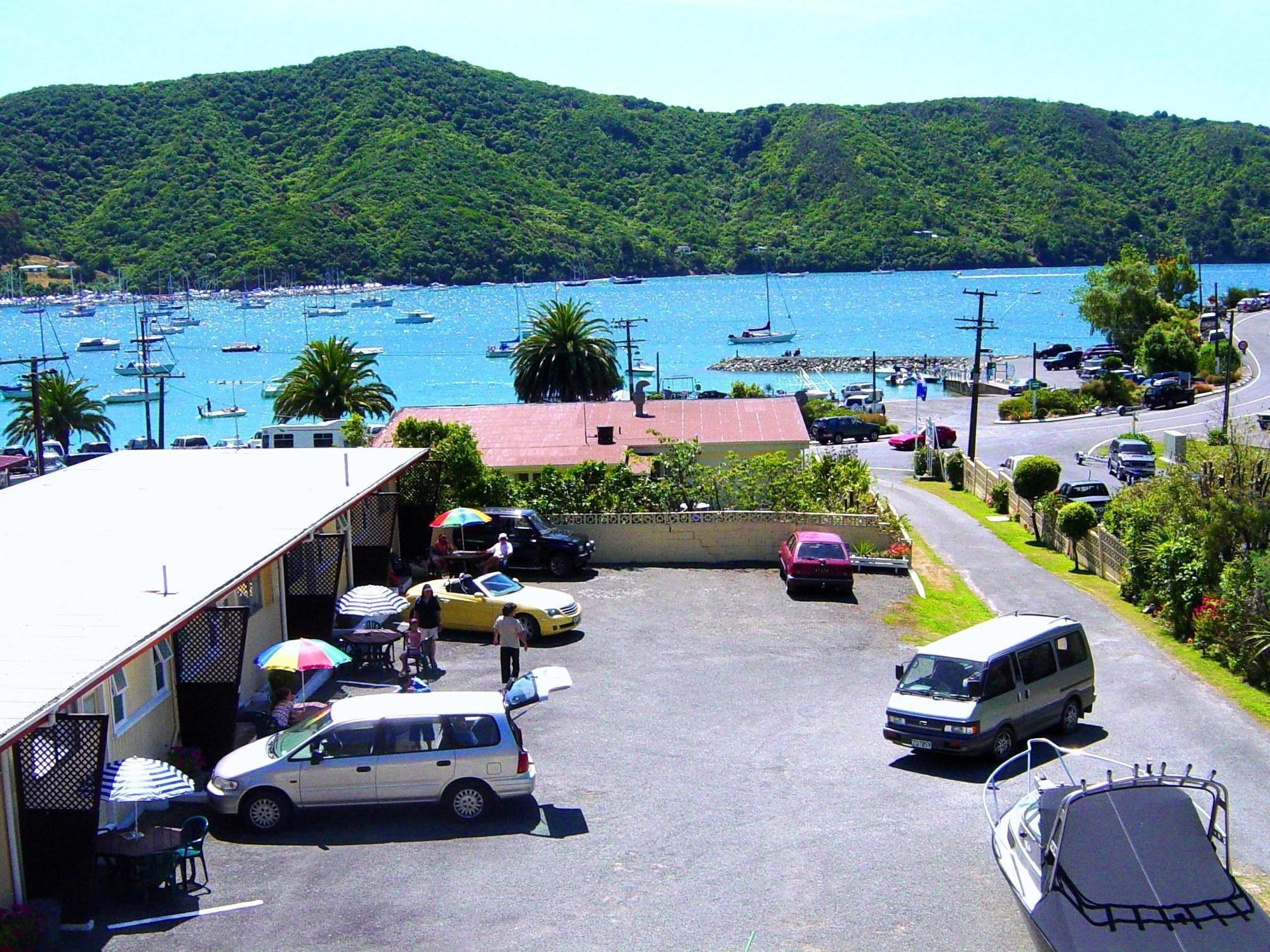 Beachside Sunnyvale Motel Пиктън Екстериор снимка