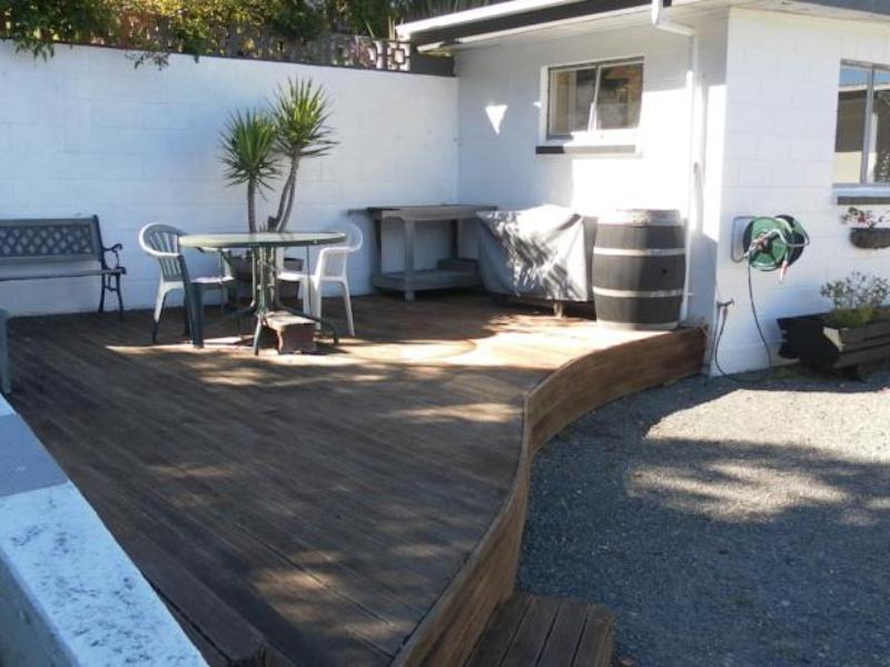Beachside Sunnyvale Motel Пиктън Екстериор снимка