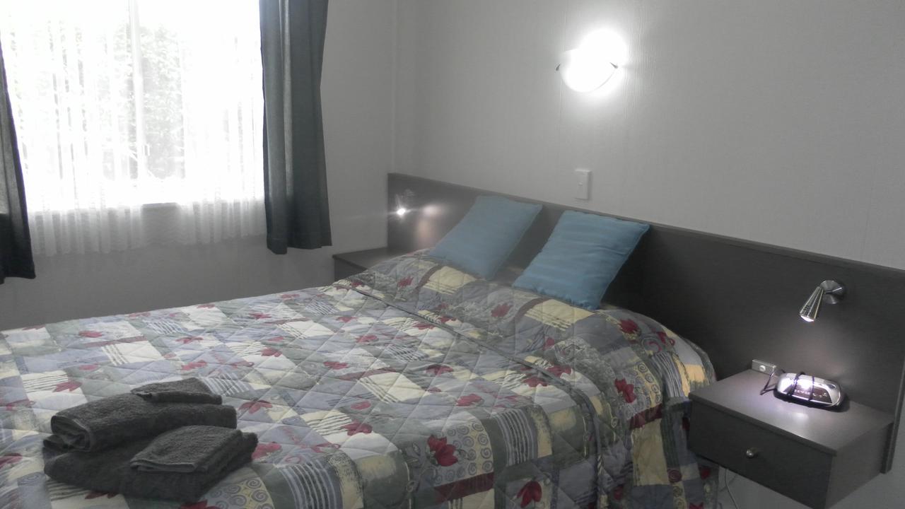 Beachside Sunnyvale Motel Пиктън Екстериор снимка