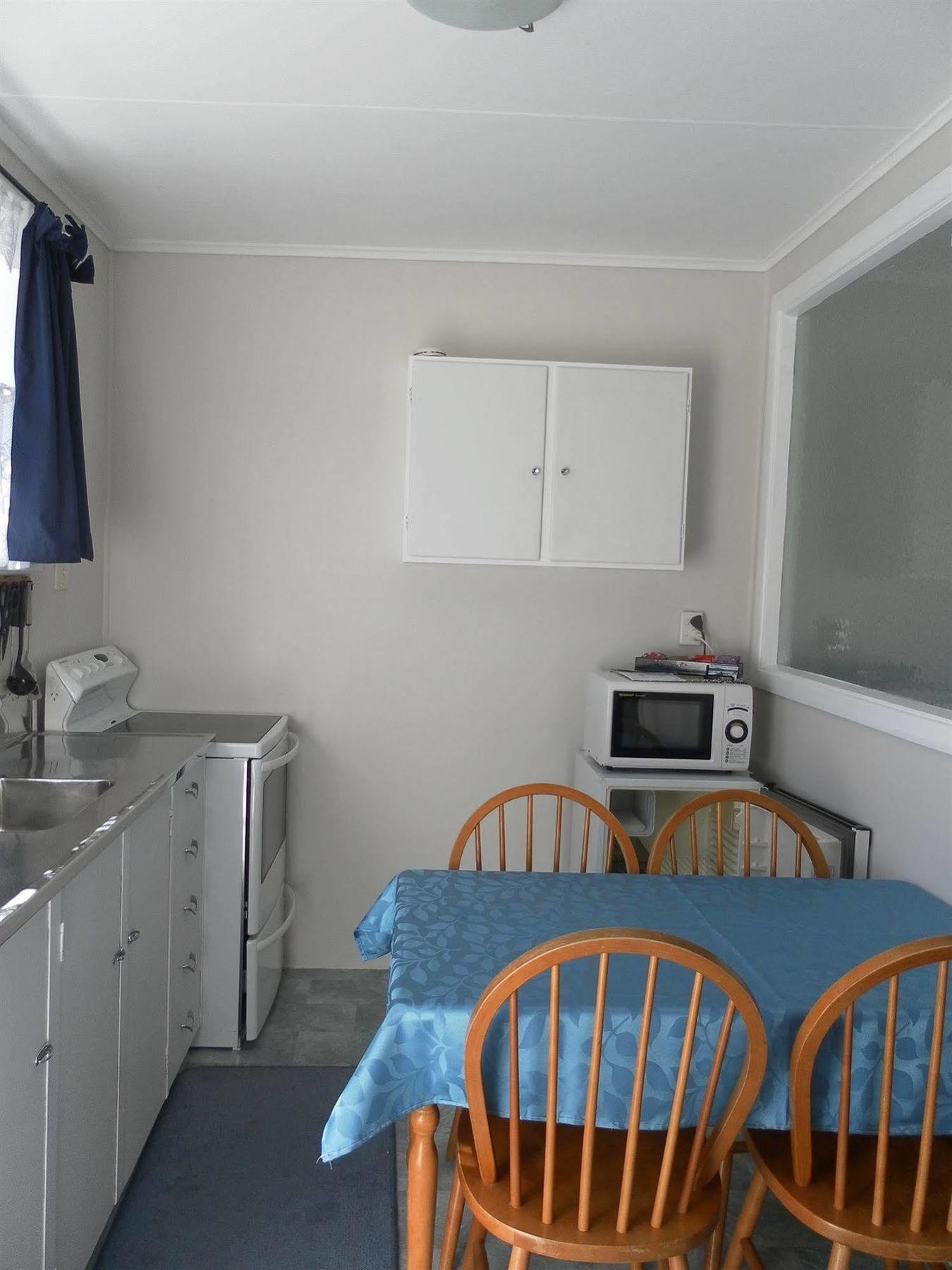 Beachside Sunnyvale Motel Пиктън Екстериор снимка